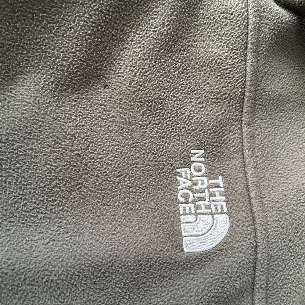 The North Face Men's Olive Performance Jacket - Picture 3 of 5